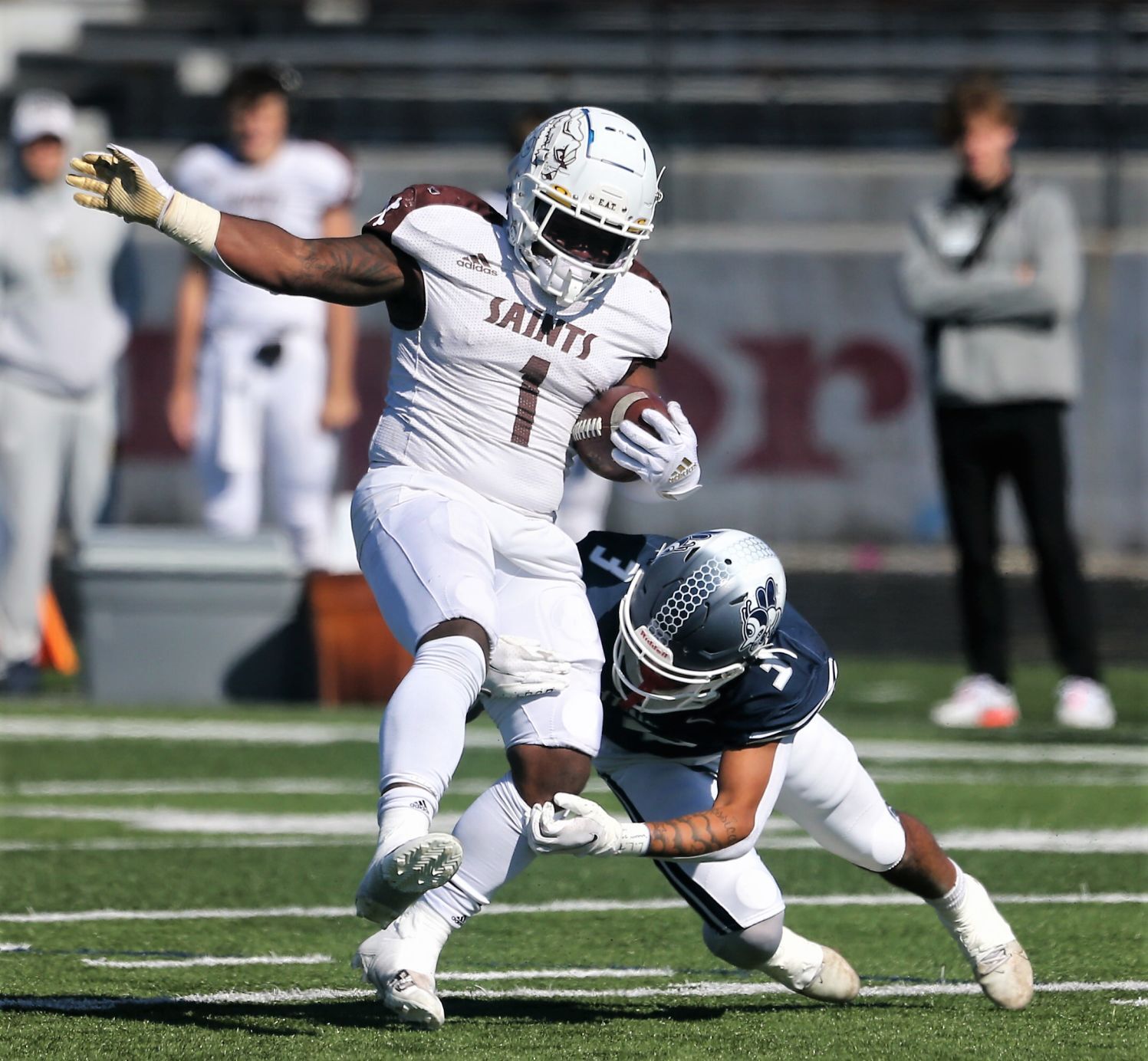 102321-qc-spt-ambrose fball12.jpg